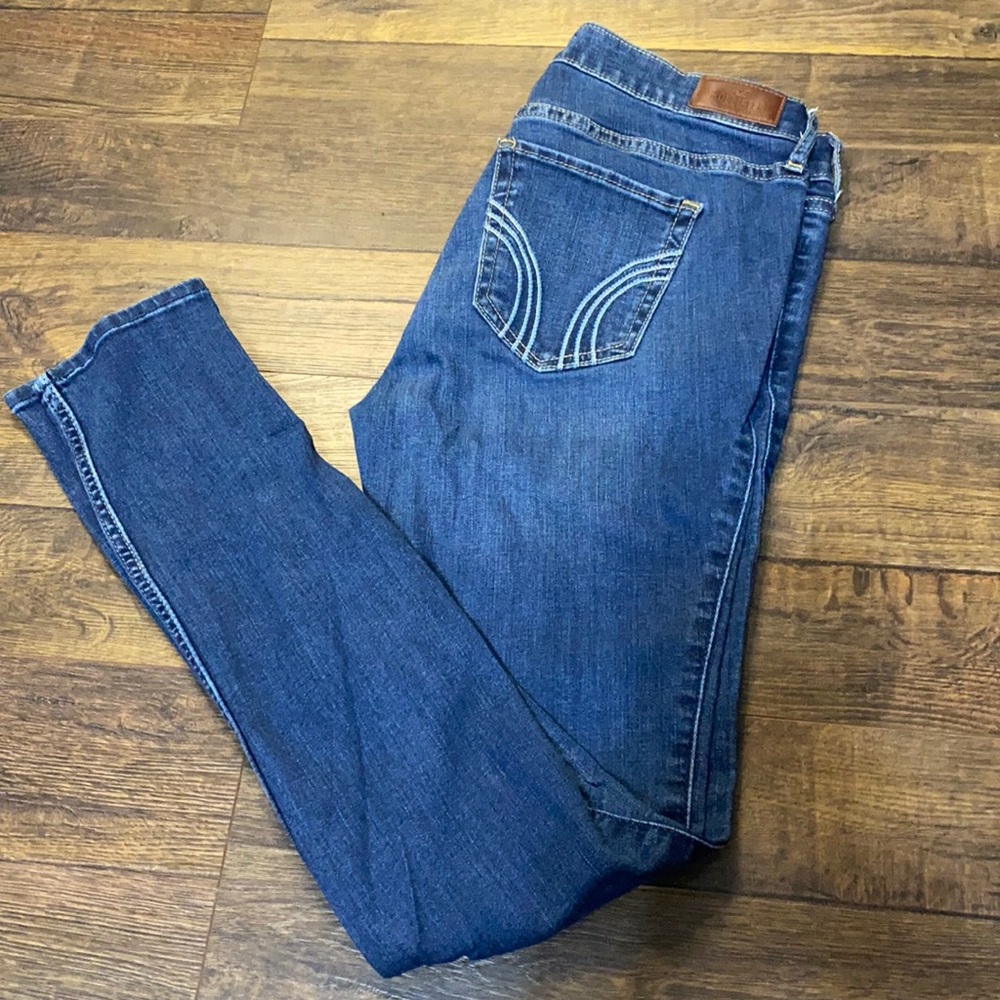 Hollister low rise super skinny jeans